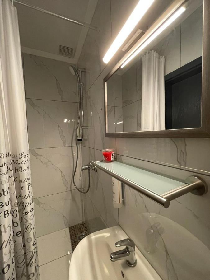 Hotel Ammerlaender Stuben Varel Buitenkant foto
