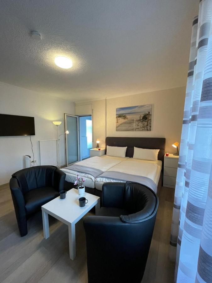 Hotel Ammerlaender Stuben Varel Buitenkant foto