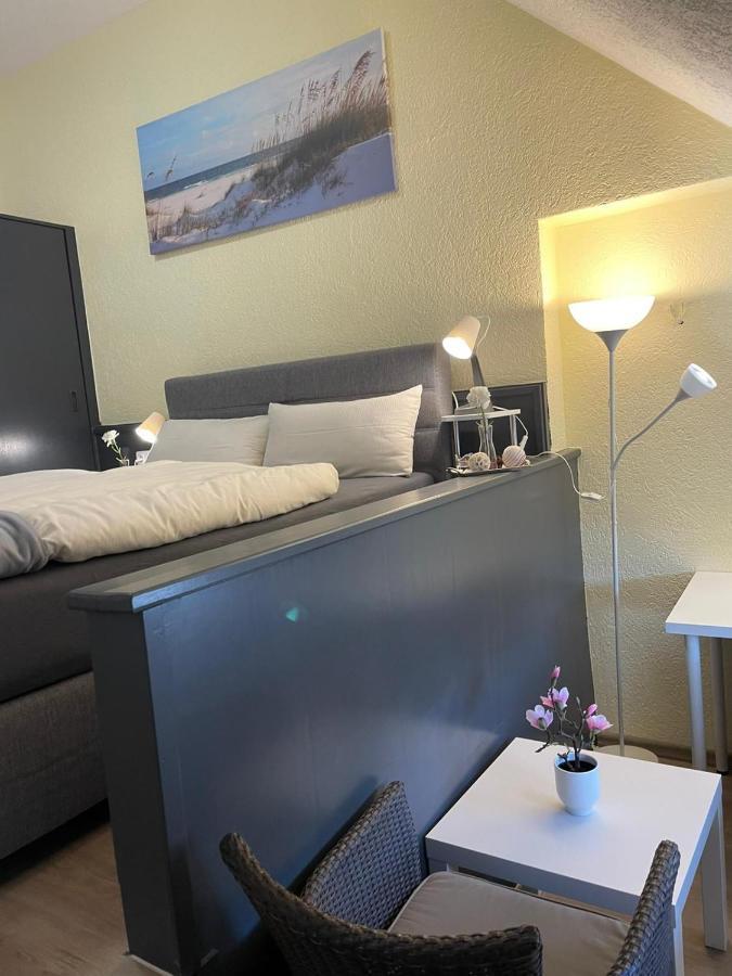 Hotel Ammerlaender Stuben Varel Buitenkant foto